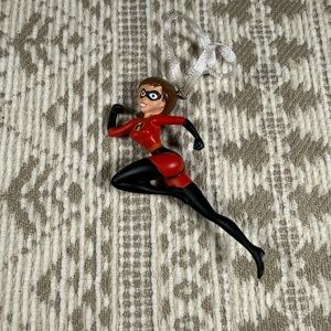 2018 Hallmark Incredibles 2 Helen Parr Christmas Ornament